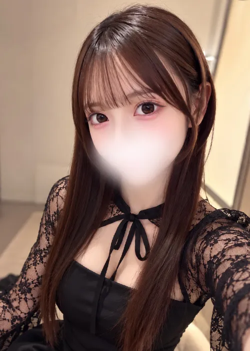 若葉まいん